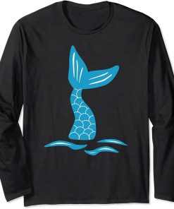 Whale Orca Tail In Waves Design Amazing Orca Long Sleeve T-Shirt